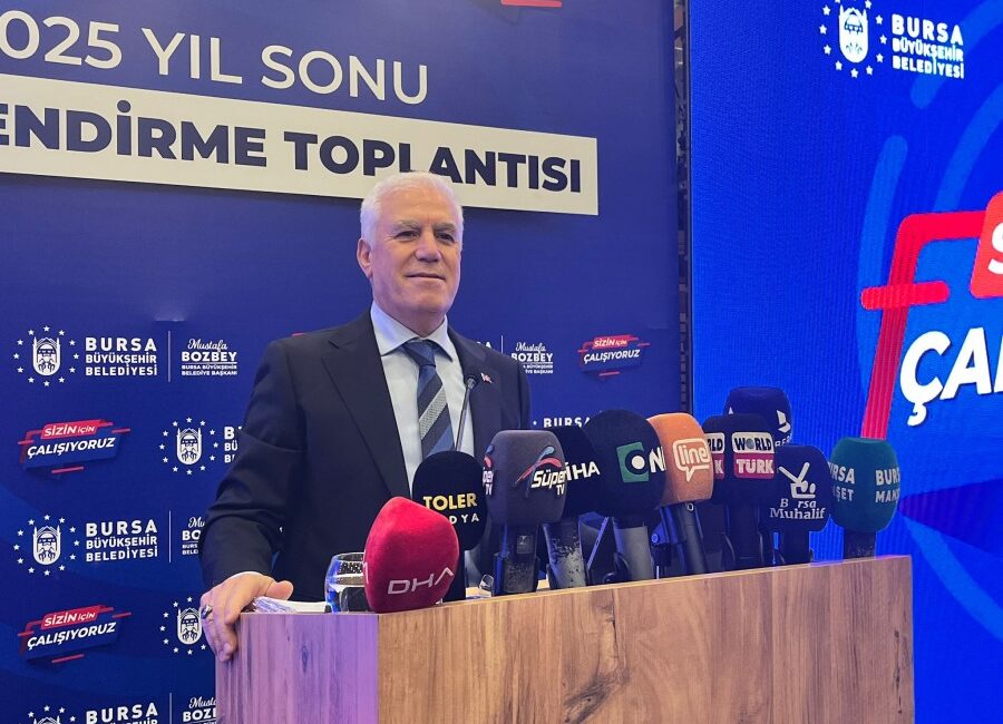 Bursa Büyükşehir Belediyesi'nin 2025 yılı karnesini açıklayan Başkan Mustafa Bozbey,