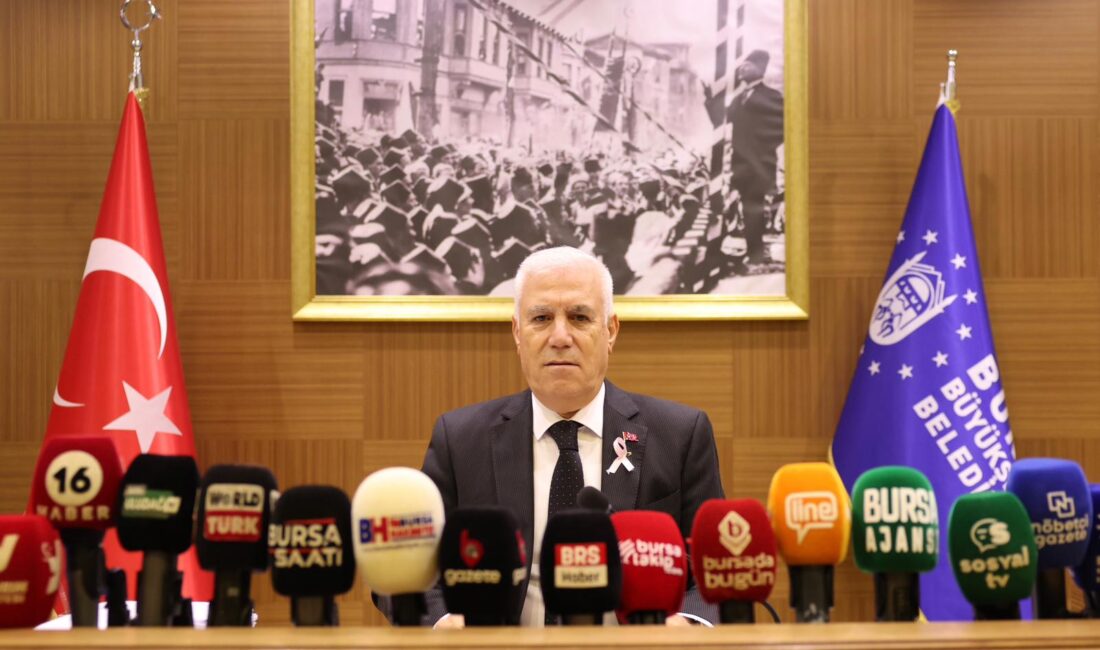 Bursa Büyükşehir Belediye Başkanı Mustafa Bozbey, kenti deprem dirençli bir