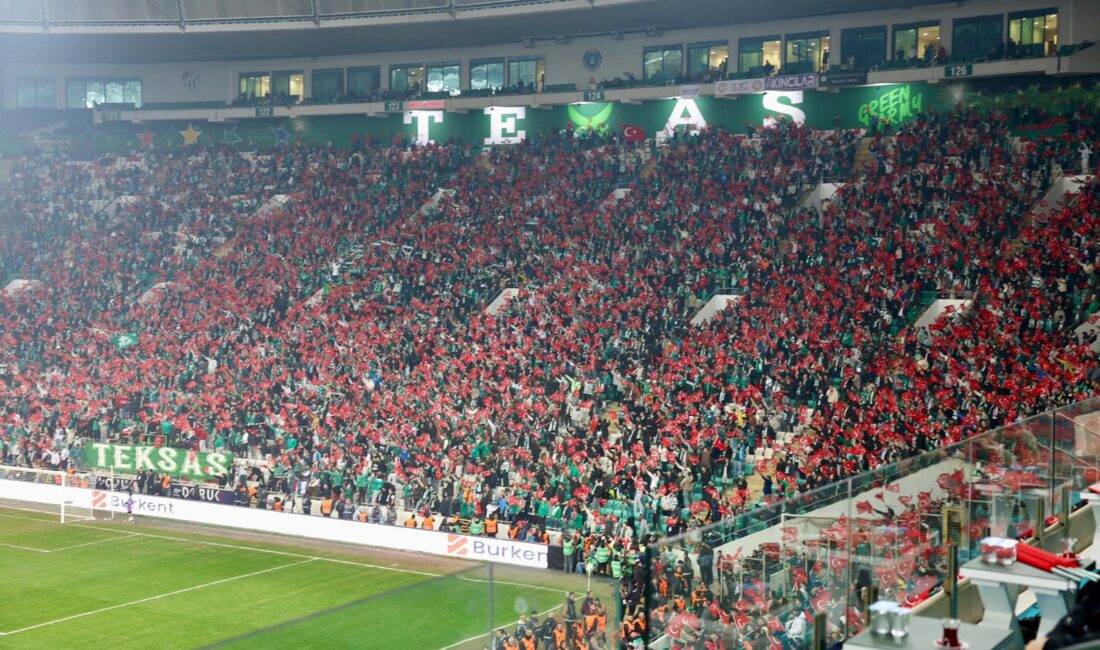  Bursa Büyükşehir Belediyesi, milli birlik ve beraberlik ruhunu tribünlere