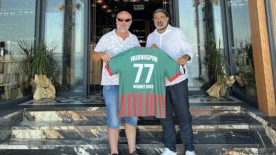  Türk futbolunun unutulmaz isimlerinden olan Orhangazili eski Milli futbolcu Faruk