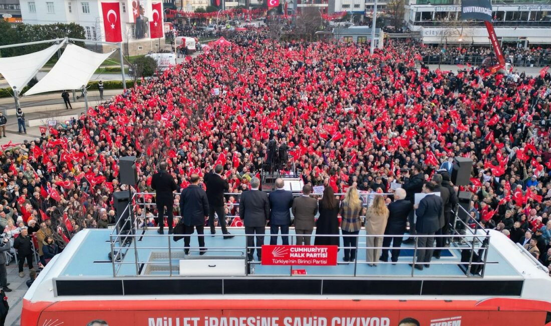 CHP genel başkanı Özgür Özel, ‘Millet İradesine Sahip Çıkıyor’ mitinglerinin