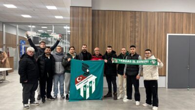 Bursa'nın Orhangazi ilçesinde bugün yapılan kan bağışı kampanyasına Orhangazi Bursasporlular