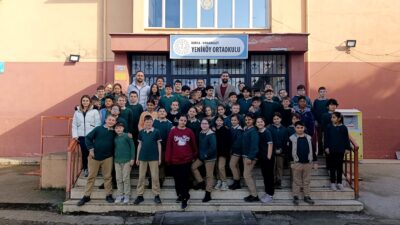Bursa Orhangazi Yeniköy Ortaokulunda, öğrencilerin vizyonunu genişletmek ve kariyer bilinci