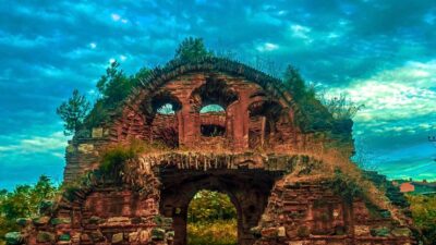 Bursa’nın Gemlik ilçesinde bulunan ve 9. yüzyıla ait olduğu bilinen