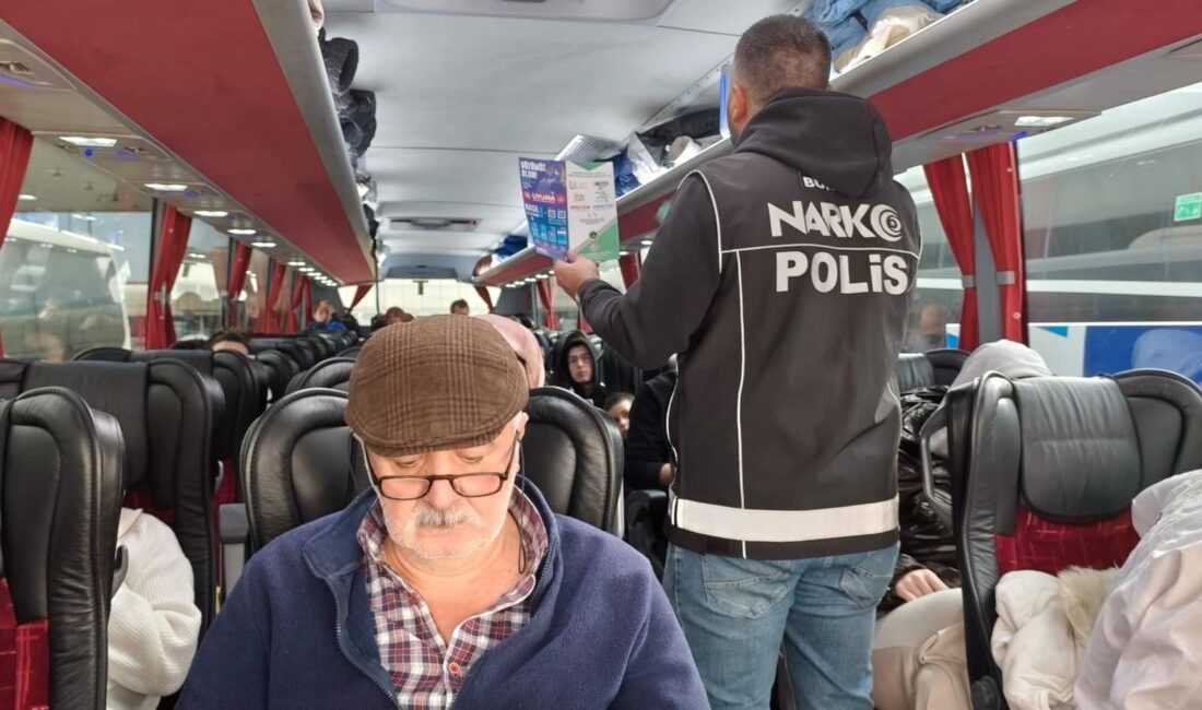 Bursa İl Emniyet Müdürlüğü, zehir tacirlerine yönelik operasyonlarının yanı sıra,