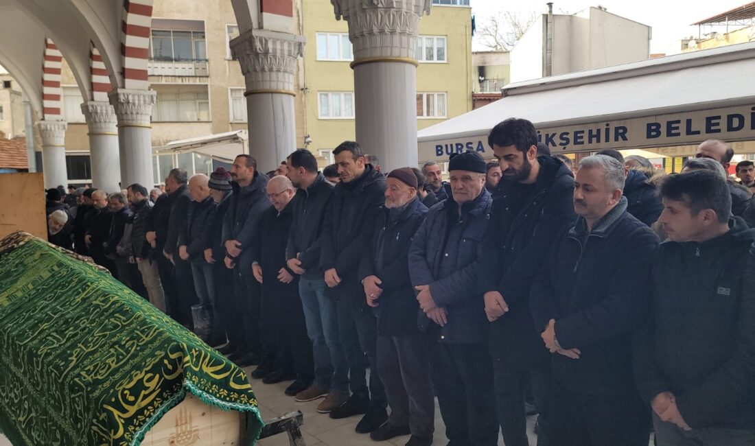 Bursa'nın Orhangazi ilçesinde ilçenin tanınmış kişilerinden olan Akif Yazıcı'nın eşi