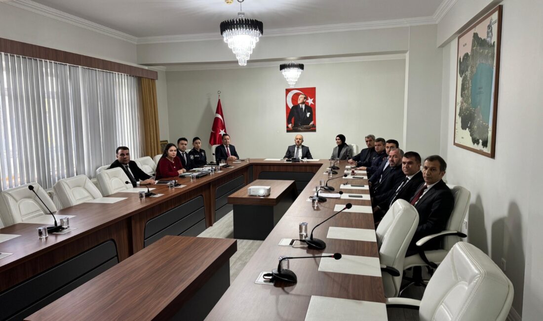 Bursa'nın Orhangazi ilçesinde  "Kadına Yönelik Şiddetle Mücadele ve Çocuk