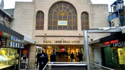 Bursa Kapalıçarşı kuyumcu esnaflarından Latif Altıkardeş, gümüş piyasasındaki son durumu