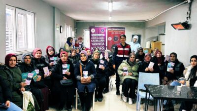 Bursa İl Jandarma Komutanlığı, kadına yönelik şiddetle mücadele kapsamında İznik