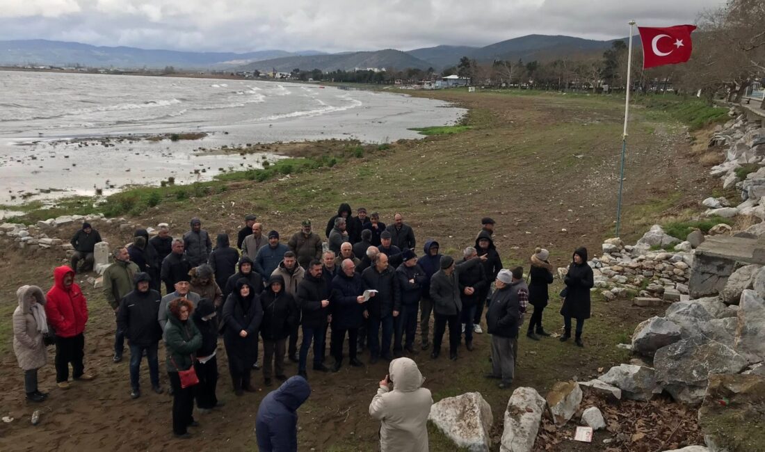 CHP İznik İlçe Örgütü, İznik Gölü’ndeki aşırı su çekilmesi ve