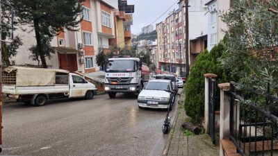 Bursa'nın Orhangazi ilçesinde bir dairenin mutfağında çıkan yangın zamanında müdahale