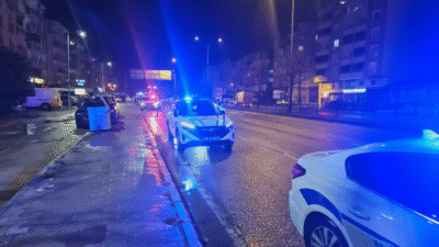 Bursa'nın Orhangazi ilçesinde ana yol üzerinde meydana gelen trafik kazasında,