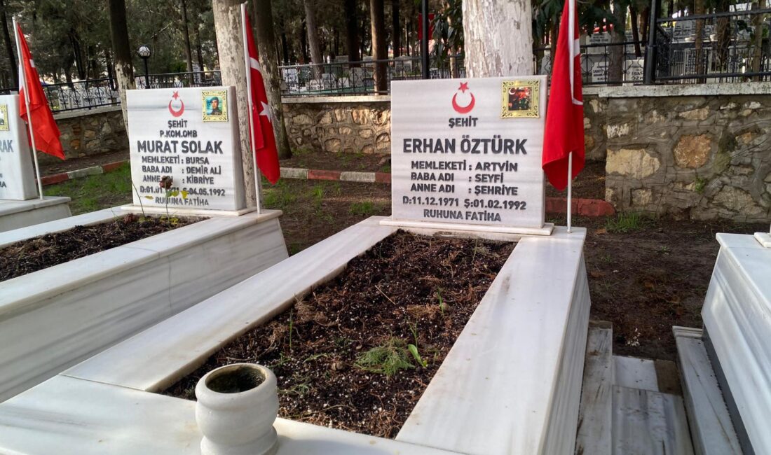 Orhangazili şehit Jandarma Erhan Öztürk, şehadetinin 34’üncü yıl dönümü nedeniyle