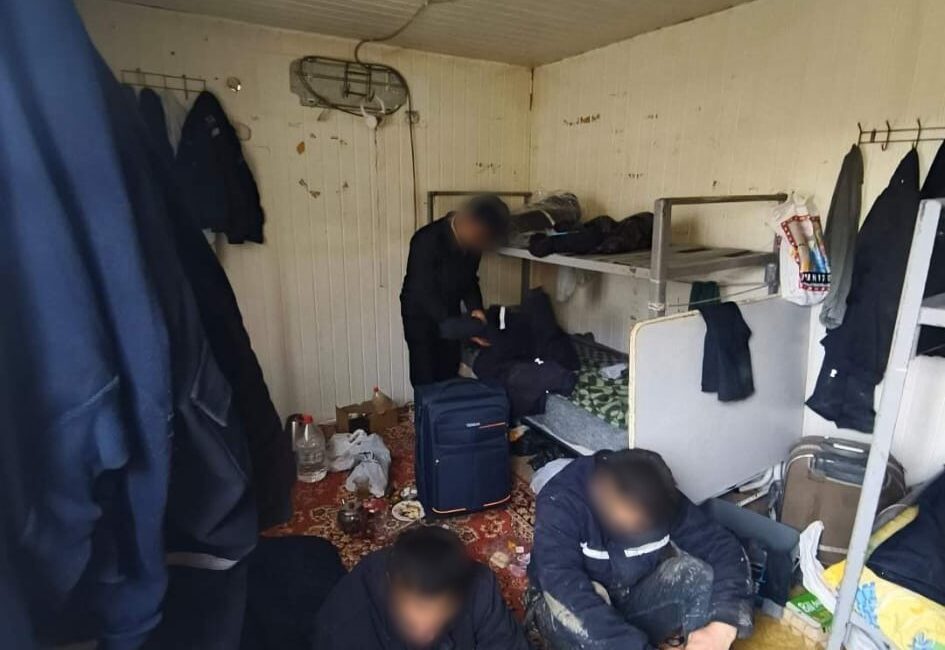 Bursa Emniyet Müdürlüğü, tarafından aranan şahıslara yönelik yapılan  operasyonlara bir