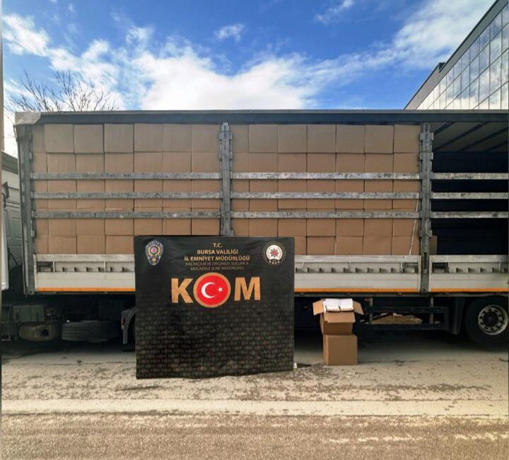 Bursa Emniyet Müdürlüğü, tütün ve tütün mamulleri kaçakçılığına yönelik yürüttüğü