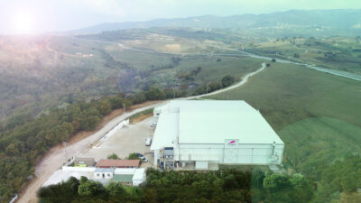 Bursa-Yalova Karayolu üzeri Orhangazi ilçesi yakınlarında faaliyet gösteren et ve