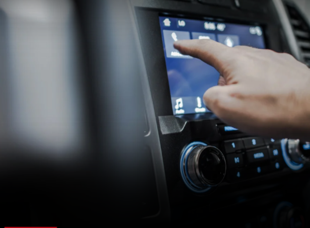 İçişleri Bakanlığı, araçlardaki multimedya ve görüntü cihazlarının kullanımına yönelik tartışmalara