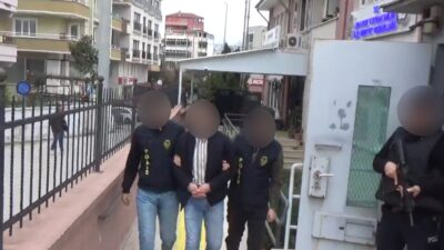 Yalova İl Emniyet Müdürlüğü ekiplerinin aranması olan şahısların yakalanmasına yönelik