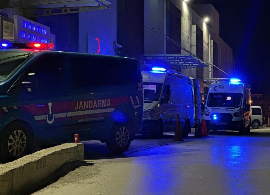 Bursa’nın İznik ilçesinde gece saatlerinde meydana gelen olayda, amca ile