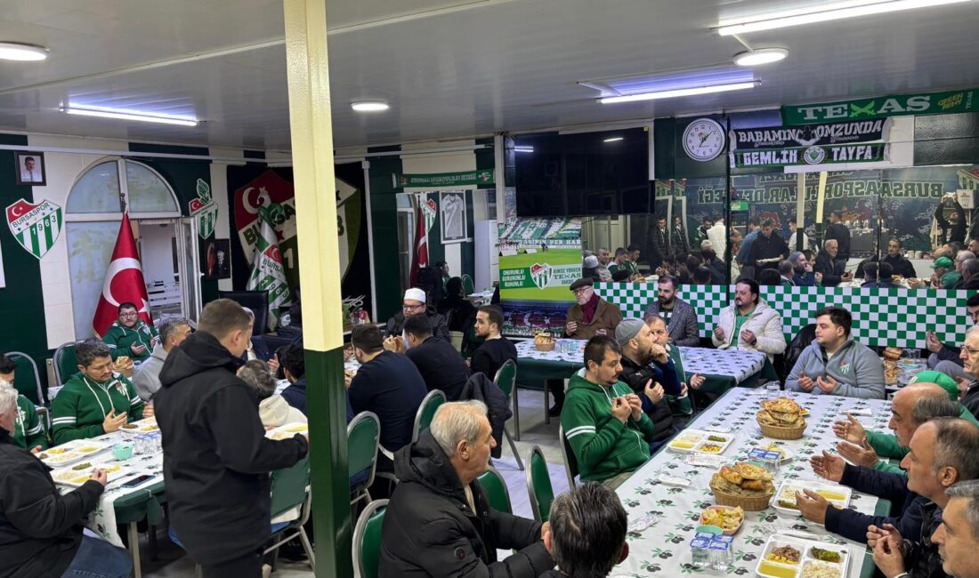 Orhangazi Bursasporlular Derneği tarafından geleneksel hale getirilen iftar yemeği programı