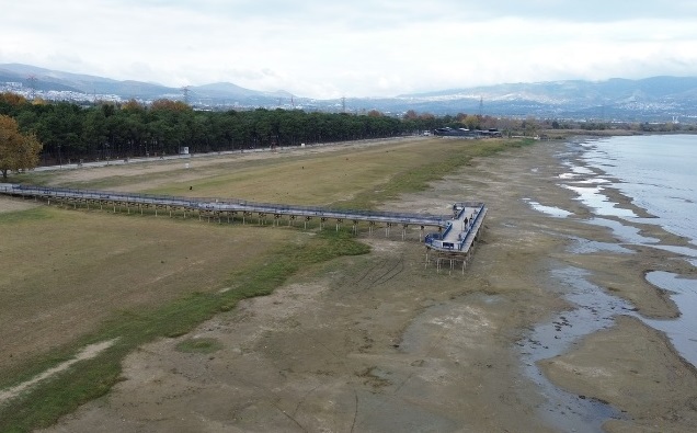Türkiye’nin beşinci büyük doğal gölü olan İznik Gölü, tarihinin en