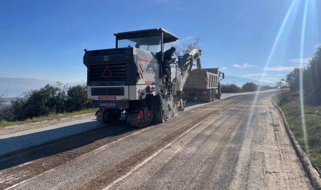 Bursa’nın Orhangazi ilçesinde, özellikle ağır tonajlı araçların geçiş güzergahı olan