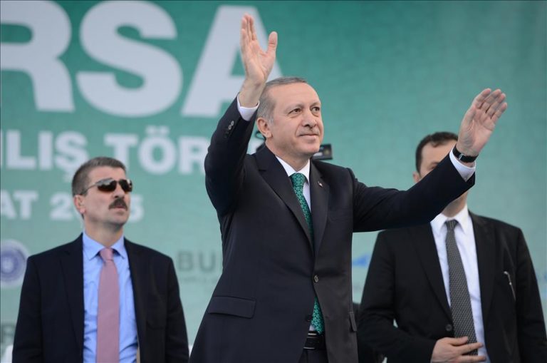 Cumhurbaşkanı Recep Tayyip Erdoğan, üst üste elde ettiği şampiyonluklarla TFF