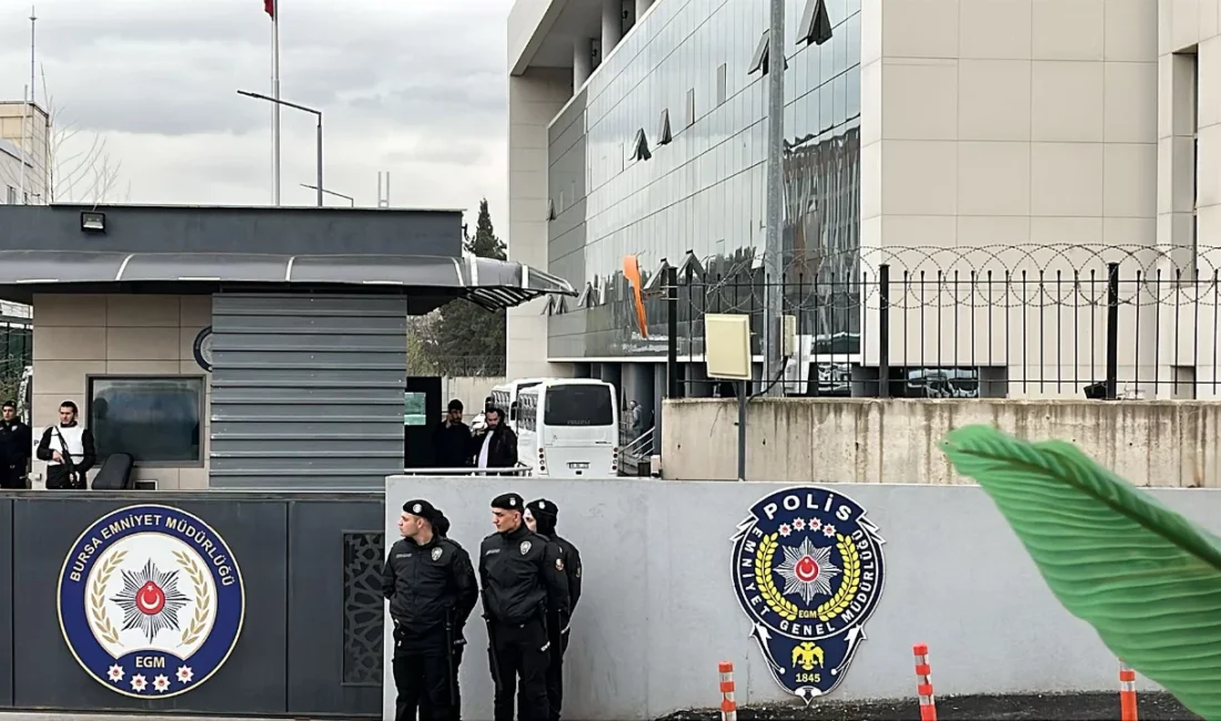 Bursa'da yürütülen soruşturma kapsamında gözaltına alınan Büyükşehir Belediye Başkanı Mustafa