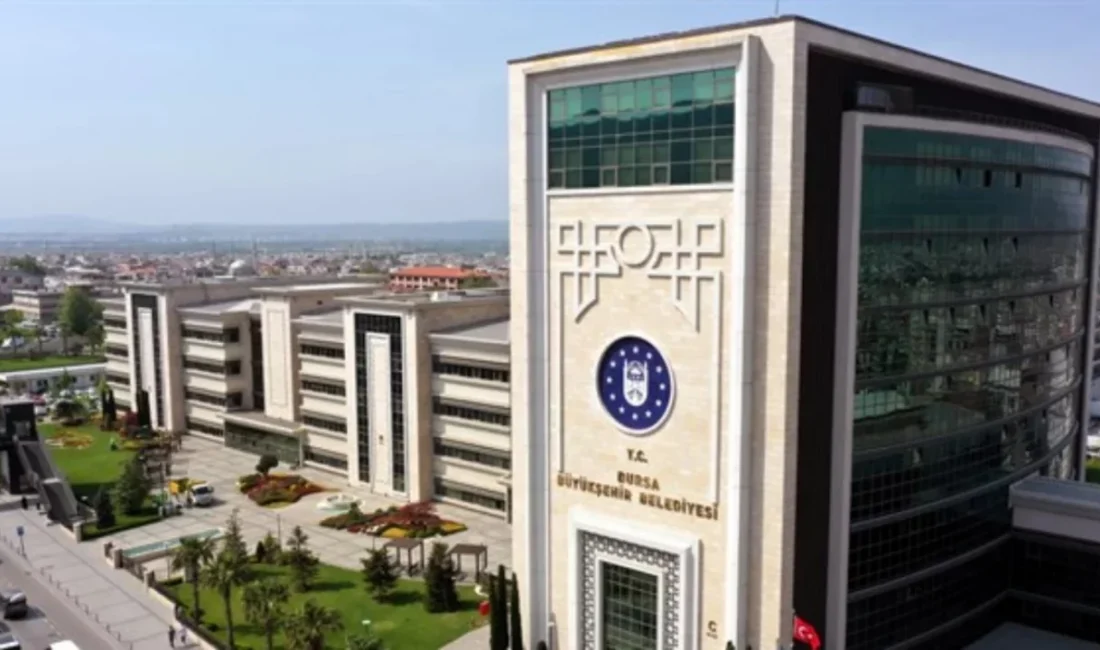 Bursa Büyükşehir Belediye Başkanı Mustafa Bozbey'in tutuklanarak görevden uzaklaştırılmasının ardından