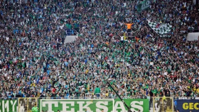 Bursaspor, ligin 31. haftasında oynadığı Mardin 1969 Spor karşılaşmasında merdiven