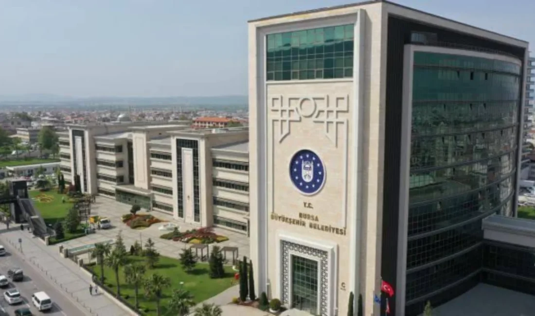Bursa Büyükşehir Belediyesi'nde İtfaiye ve Zabıta daire başkanlıklarında dikkat çeken