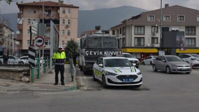 Bursa'nın Gemlik ilçesinde kaymakamlık tarafından alınan eylem yasakları kararı sonrasında