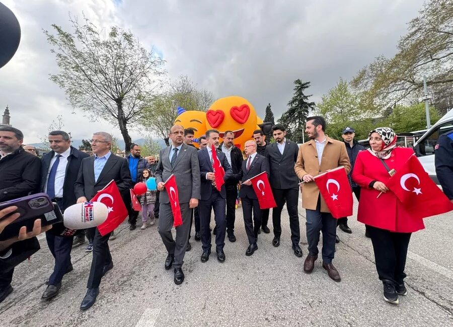 Bursa Büyükşehir Belediyesi tarafından 23 Nisan Ulusal Egemenlik ve Çocuk