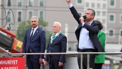 CHP Genel Başkanı Özgür Özel, yarın Bursa'da düzenlenecek "Demokrasi Mitingi"ne