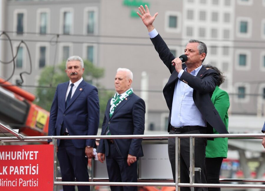 CHP Genel Başkanı Özgür Özel, yarın Bursa'da düzenlenecek "Demokrasi Mitingi"ne