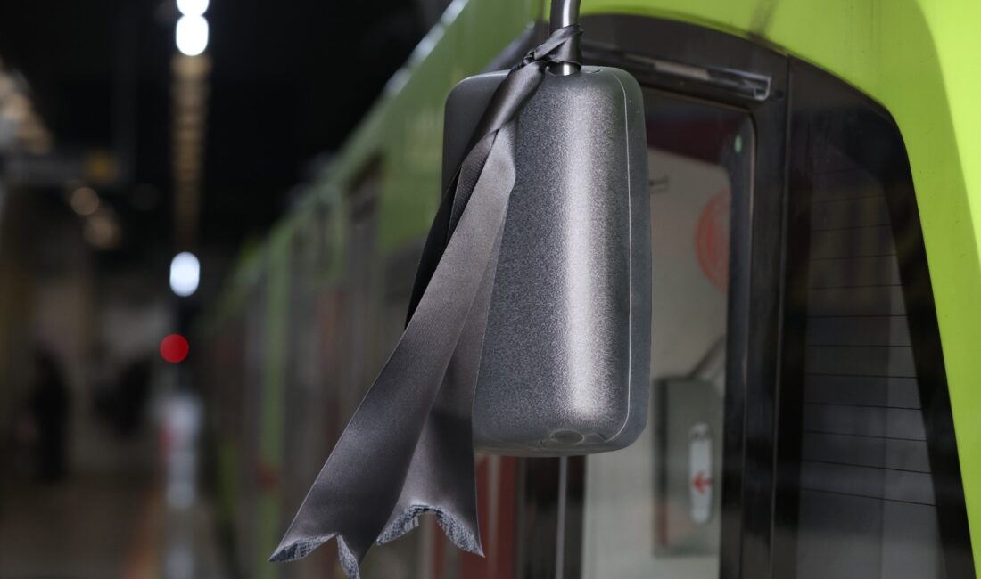 Bursa Büyükşehir Belediyesi, toplu taşıma araçlarına siyah kurdele takarak, Şanlıurfa