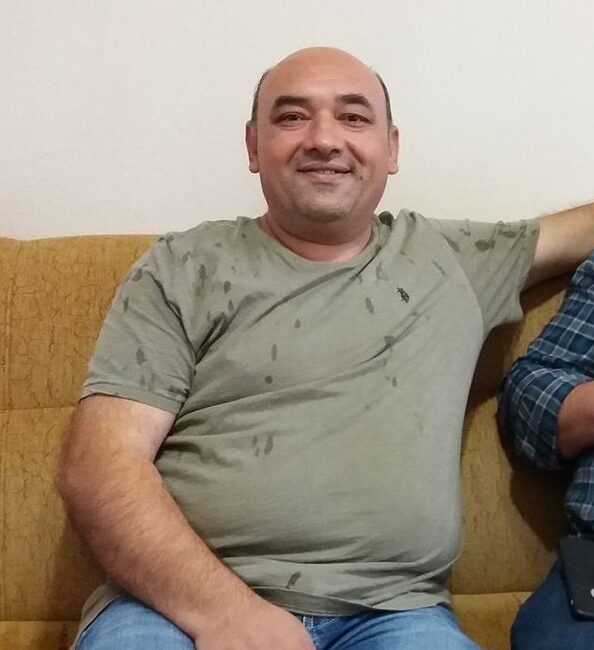 Bursa'nın Orhangazi ilçesinde yaşayan  ve ilçenin sevilen simalarından olan 50