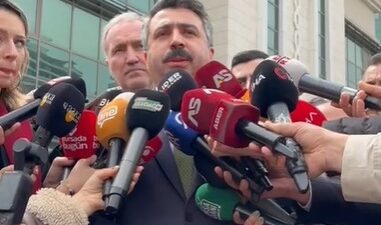 Bursa Büyükşehir Belediye Meclisi’nde gerçekleştirilen üçüncü oturumda yapılan oylama sonucunda,