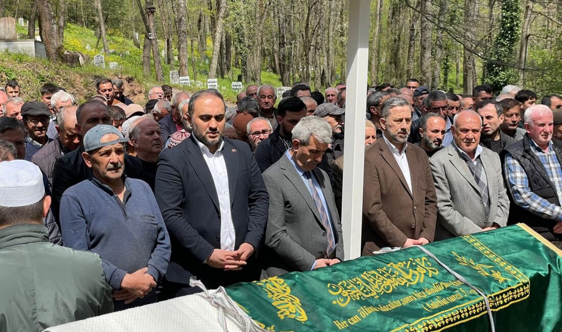 Bursa'nın Orhangazi ilçesinde tarlada geçirdiği kalp krizi sonucu hayatını kaybeden