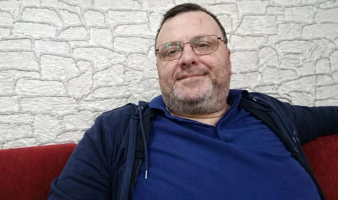 Teksaslı Bursasporlular Derneği, tribünlerin sevilen isimlerinden Faruk Sevgili'nin hayatını kaybettiğini