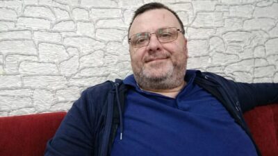 Teksaslı Bursasporlular Derneği, tribünlerin sevilen isimlerinden Faruk Sevgili'nin hayatını kaybettiğini