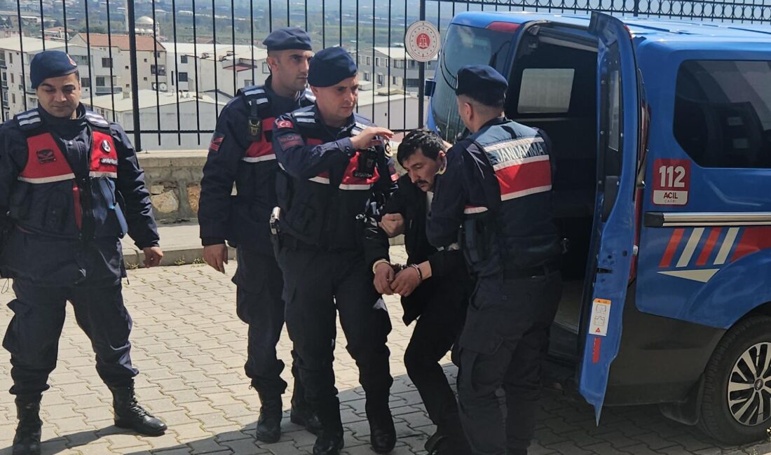 Bursa'nın Orhangazi ilçesinde geçtiğimiz akşam saatlerinde çıkan silahlı kavgada, baba