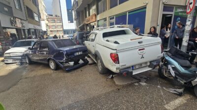 Bursa'nın Orhangazi ilçesinde daha öncede kazaların meydana geldiği Erenler ve