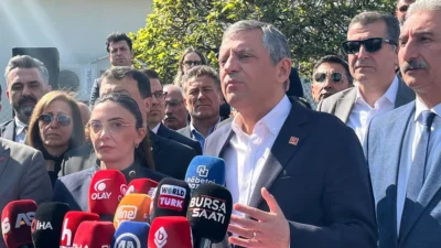 CHP Genel Başkanı Özgür Özel, Bursa'da tutuklu bulunan Mustafa Bozbey'i