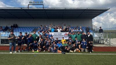 U-18 Türkiye Şampiyonası ikinci tur maçları için Kütahya’da mücadele eden
