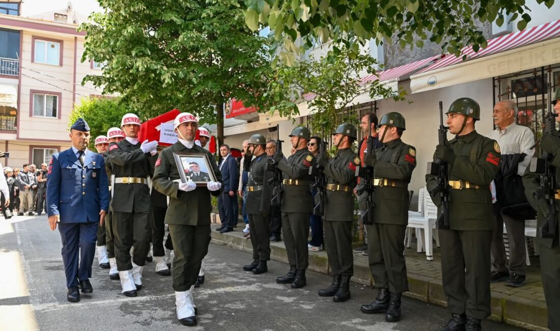 Bursa'nın Gemlik ilçesinde yaşayan  ve görev yaptığı Kocaeli'de kalp