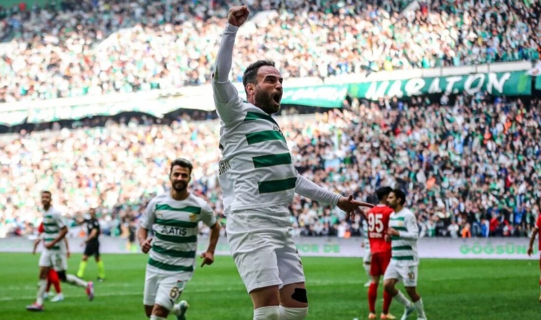 Bursaspor'da Muhammet Demir'in ardından takımın bir diğer tecrübeli ismi Musa