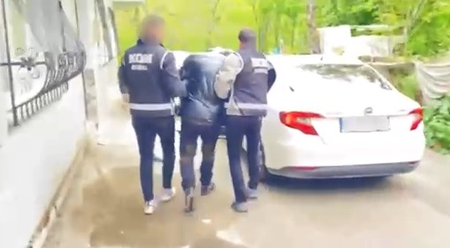 Bursa'da Yenişehir merkezli yürütülen tefecilik ve yağma soruşturması kapsamında Bursa