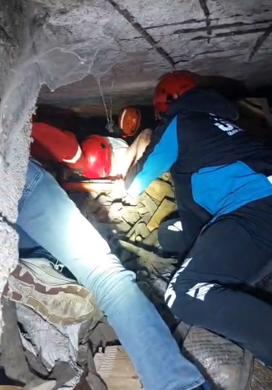 Bursa'nın Orhangazi ilçesi ile  Yalova yolu üzerinde bulunan Sugören köyünde