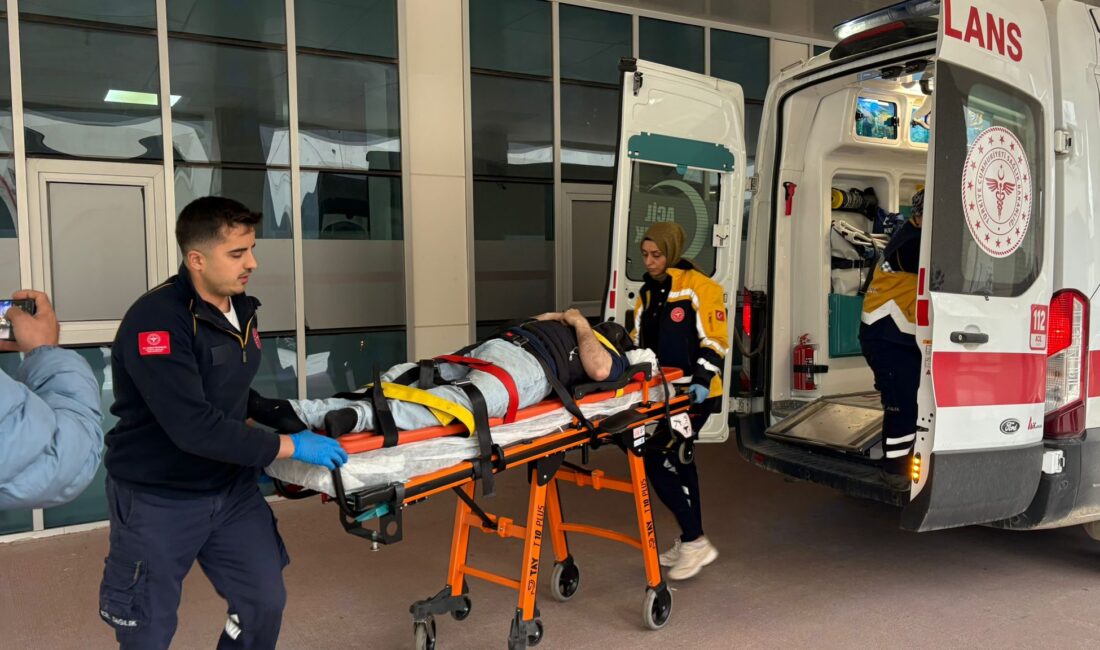 Bursa'nın Orhangazi ilçesinde meydana gelen trafik kazasında minibüsün arkadan çarptığı